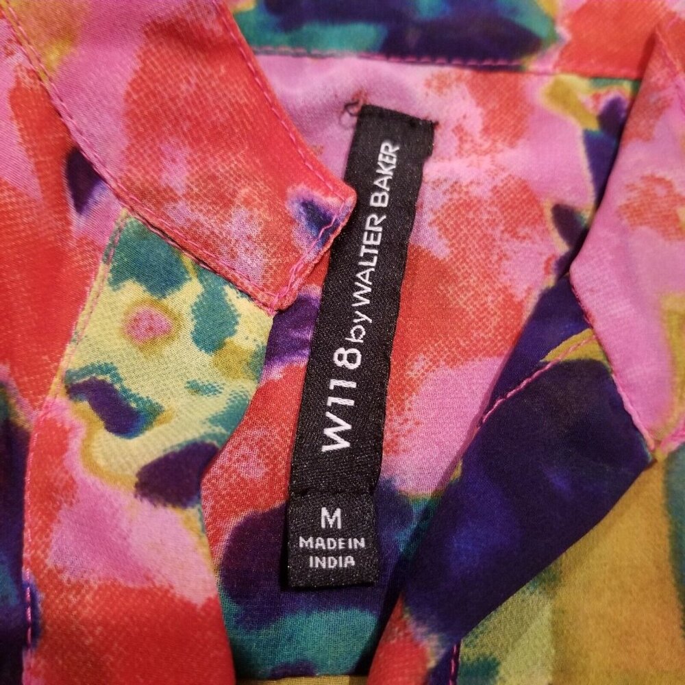 W118 by Walter Baker Women's Medium Red Floral Long Sleeve Shirt Hidden Button - Picture 3 of 6